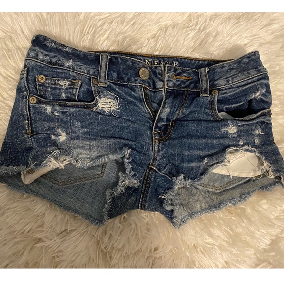 American Eagle shorts - Picture 1 of 3